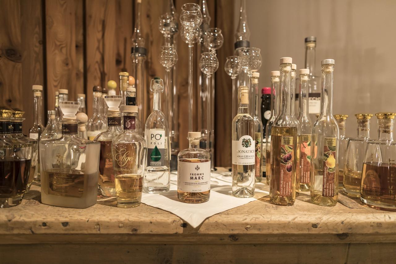 Relais & Chateaux In Lain Hotel Cadonau Brail Zewnętrze zdjęcie