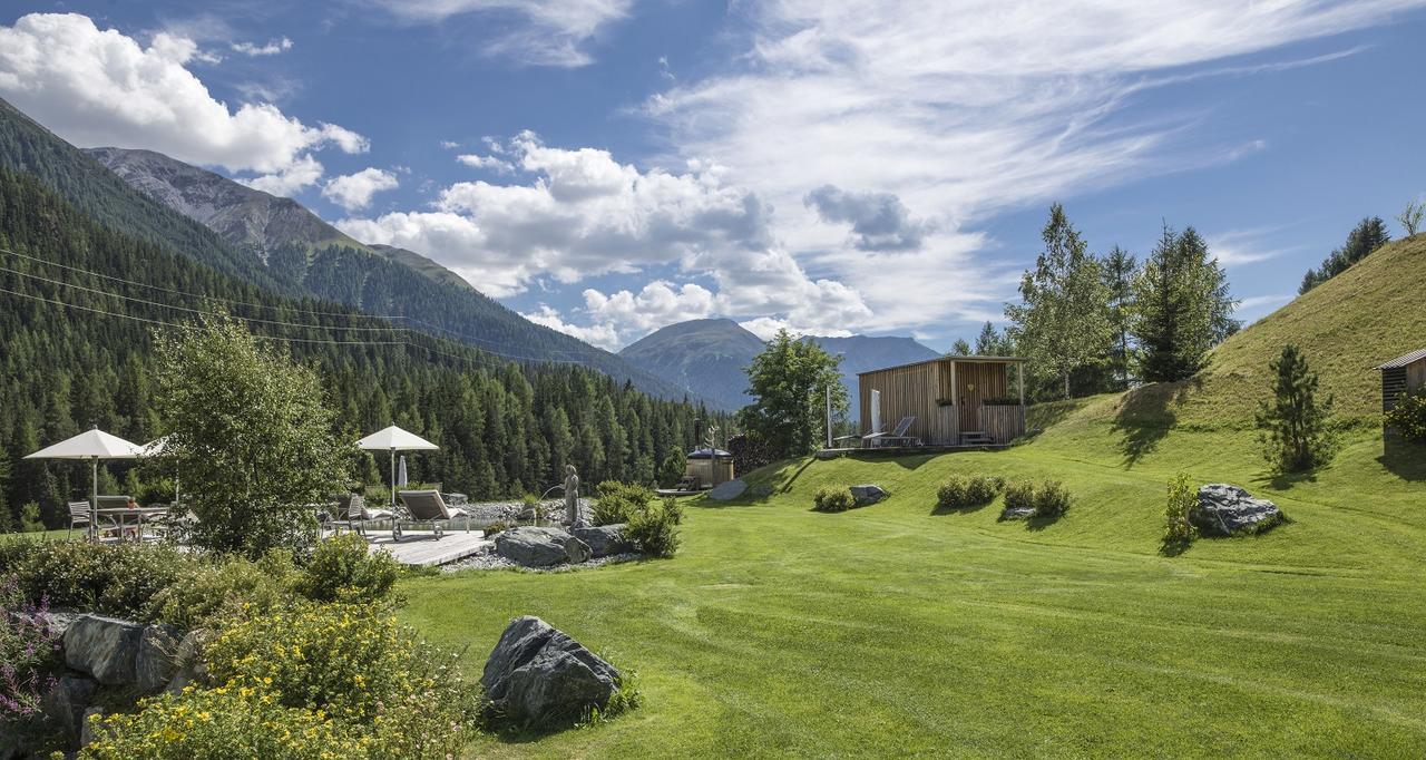 Relais & Chateaux In Lain Hotel Cadonau Brail Zewnętrze zdjęcie
